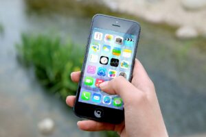 Czy tworzenie aplikacji mobilnych jest konieczne? Tworzenie aplikacji mobilnych Warszawa